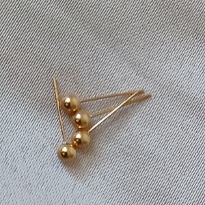 18k Gold Ball  Earrings